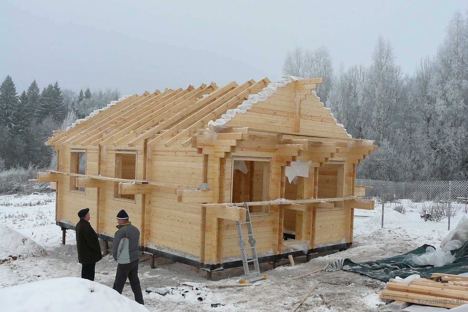 Стройка дома из двойного бруса